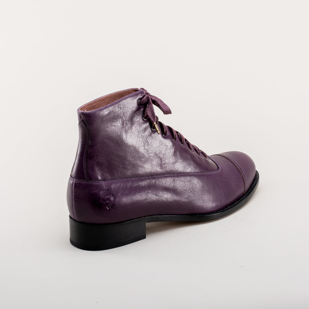 Noble Men's Vintage Lace-Up Boots (Purple)